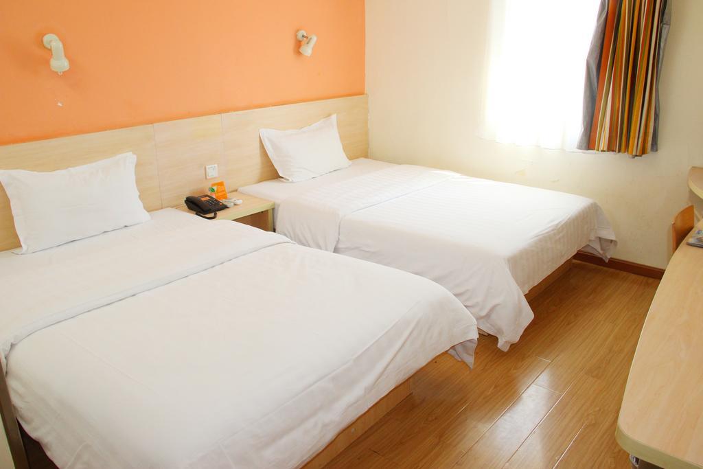 7Days Inn Guangzhou Tianhe Tianpingjia Subway Station Phòng bức ảnh