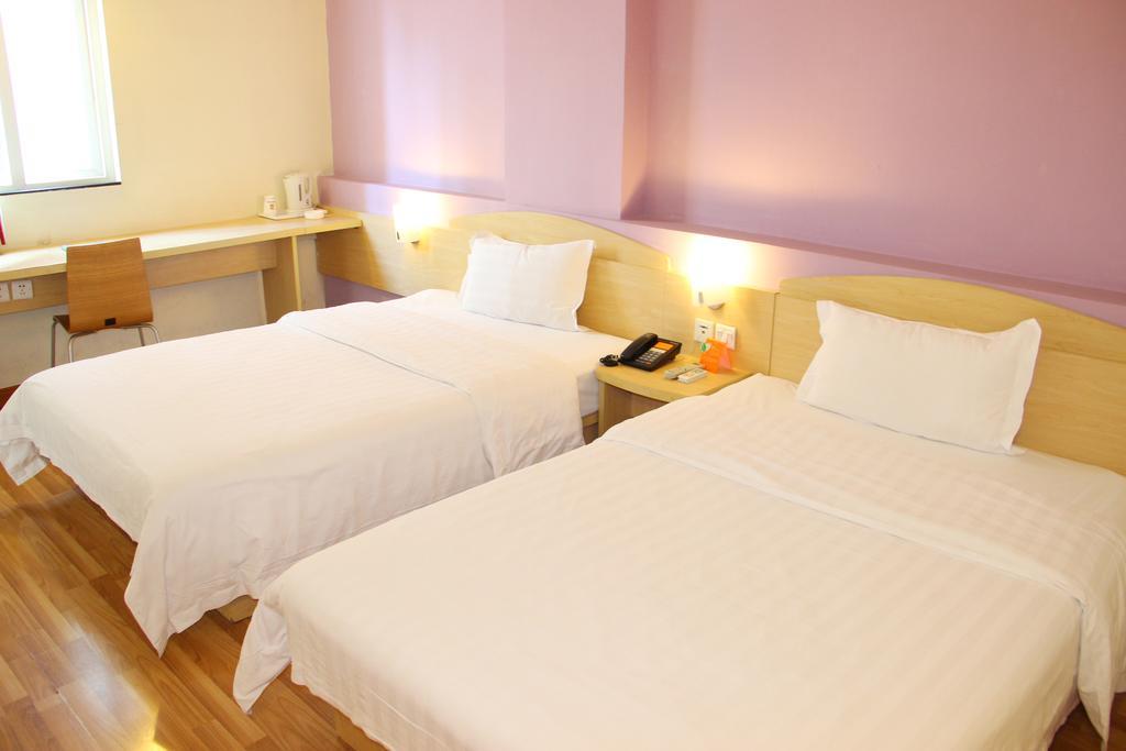 7Days Inn Guangzhou Tianhe Tianpingjia Subway Station Phòng bức ảnh