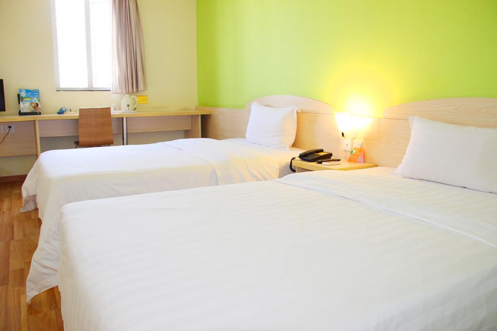 7Days Inn Guangzhou Tianhe Tianpingjia Subway Station Phòng bức ảnh